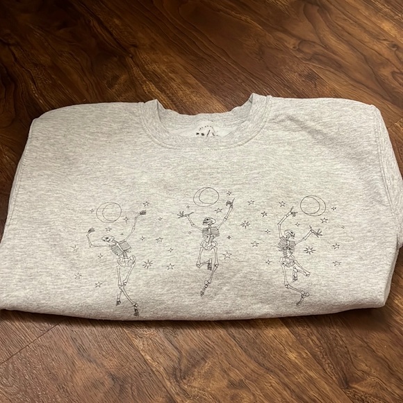 pacsun sweatshirt - Picture 1 of 2